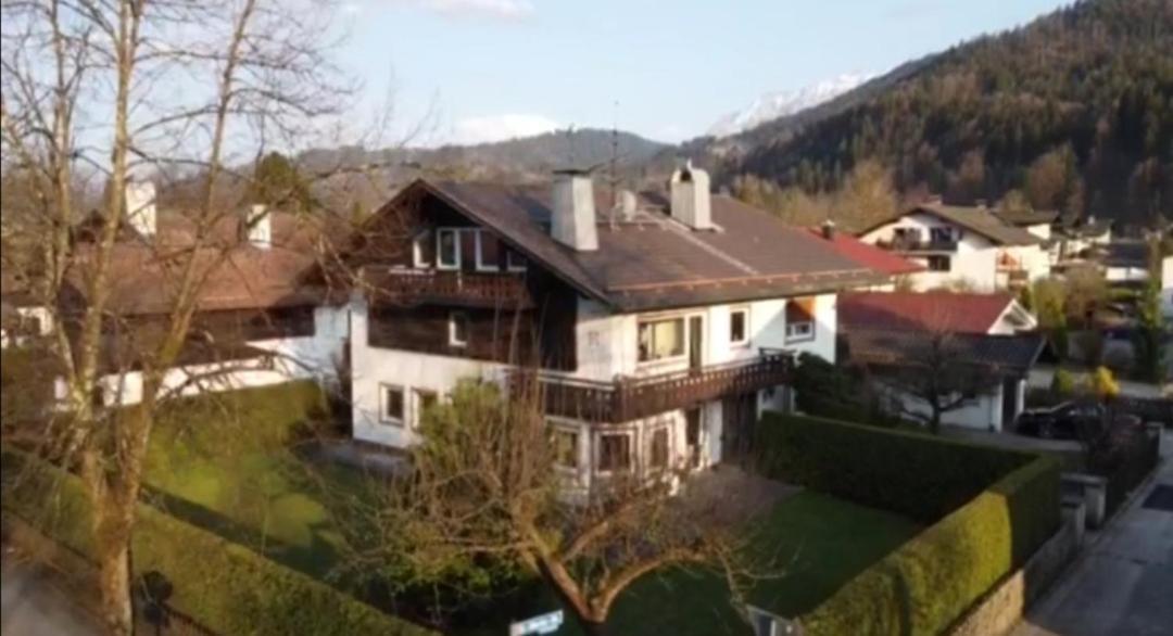 Maisonette Apartment Dhh Zugspitzblick Mit Eigenem Garten Garmisch-Partenkirchen Exteriör bild